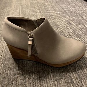 work it wedge bootie